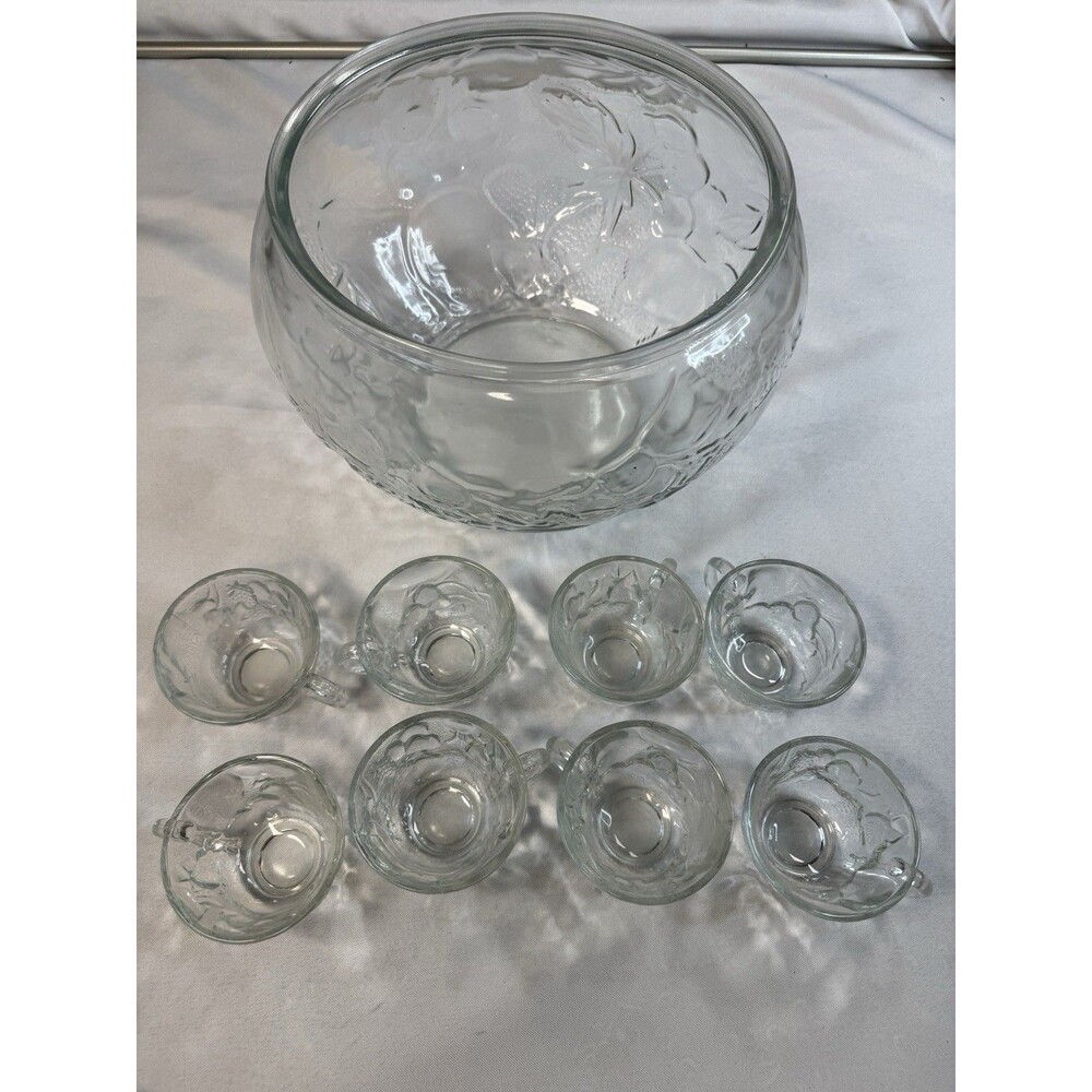 Vintage Glass punch bowl and 8 punch cups